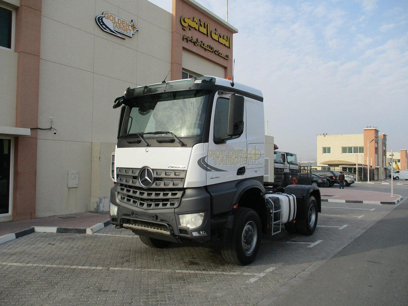 Mercedes-Benz Arocs 2045 Head Truck - شاحنة: صورة 2 Mercedes-Benz Arocs 2045 Head Truck - شاحنة: صورة 2
