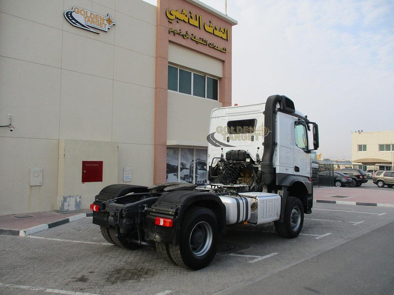 Mercedes-Benz Arocs 2045 - شاحنة: صورة 3 Mercedes-Benz Arocs 2045 - شاحنة: صورة 3