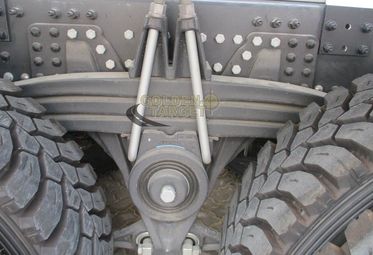 Renault K420 Concrete Mixer - شاحنة خلاطة خرسانة: صورة 4 Renault K420 Concrete Mixer - شاحنة خلاطة خرسانة: صورة 4