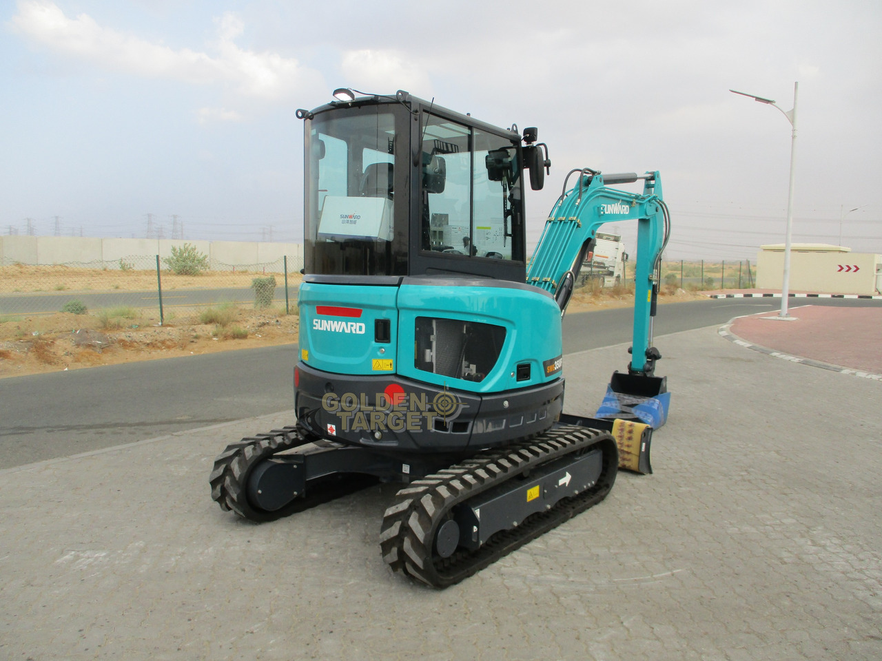 SUNWARD SWE35UF Mini Hydraulic Excavator - حفارة مُصَّغرة: صورة 3 SUNWARD SWE35UF Mini Hydraulic Excavator - حفارة مُصَّغرة: صورة 3