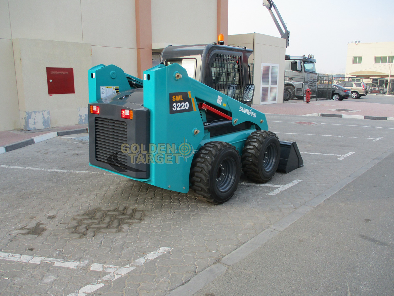 SUNWARD SWL3220 Skid Steer - شيول صغير: صورة 3 SUNWARD SWL3220 Skid Steer - شيول صغير: صورة 3
