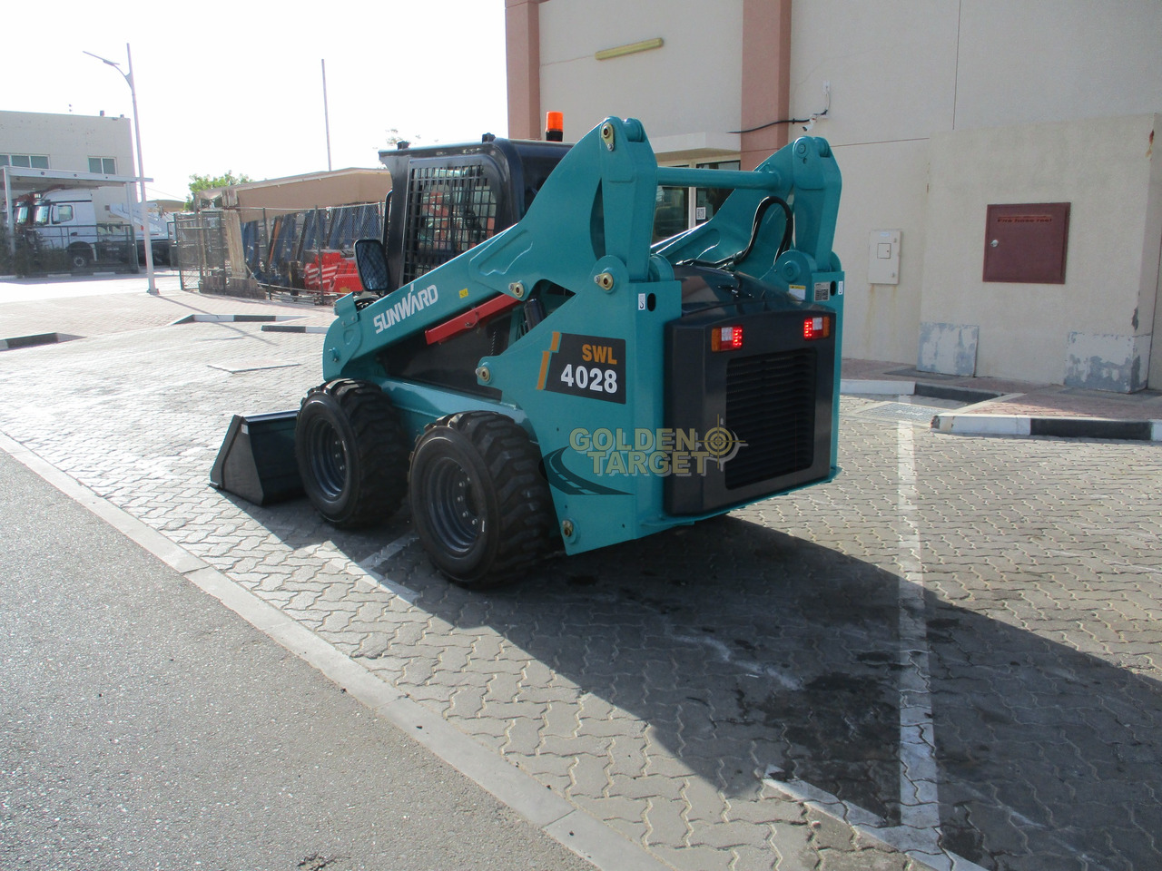 SUNWARD SWL4028 Skid Steer Loader - شيول صغير: صورة 4 SUNWARD SWL4028 Skid Steer Loader - شيول صغير: صورة 4