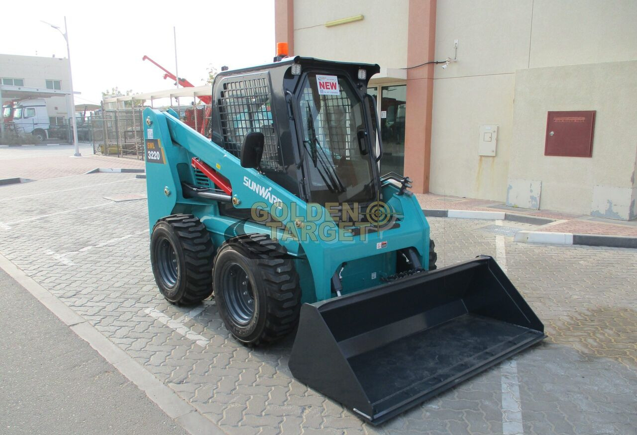 Sunward 3220 Skid Steer Loader - شيول صغير: صورة 1 Sunward 3220 Skid Steer Loader - شيول صغير: صورة 1