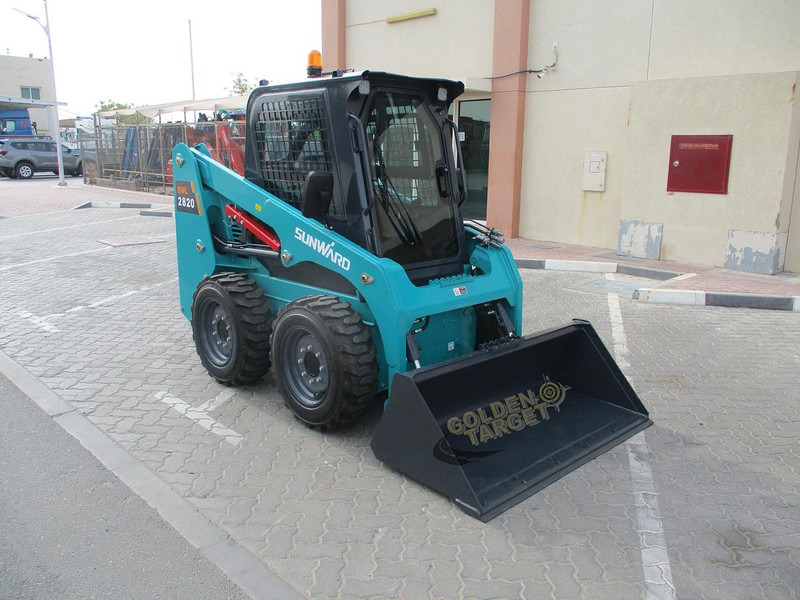 Sunward SWL 2820 Skid Steer Loader - تركس: صورة 1 Sunward SWL 2820 Skid Steer Loader - تركس: صورة 1