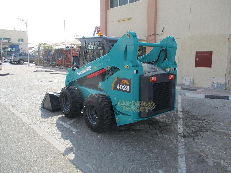 Sunward SWL4028 Skid Steer Loader - تركس: صورة 4 Sunward SWL4028 Skid Steer Loader - تركس: صورة 4