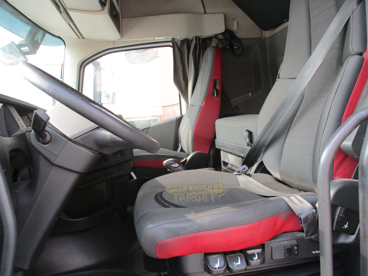 Volvo FH460 6×2 Chassis Volvo FH460 6×2 Chassis: صورة 10