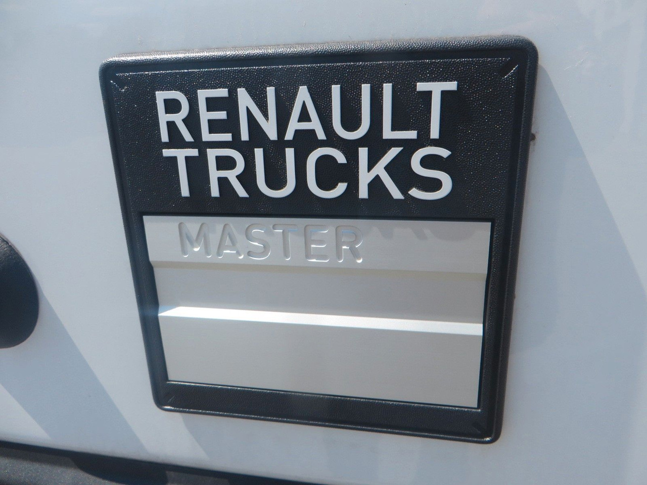 Renault Master L4H3 box body -rear drive! - فان: صورة 5 Renault Master L4H3 box body -rear drive! - فان: صورة 5