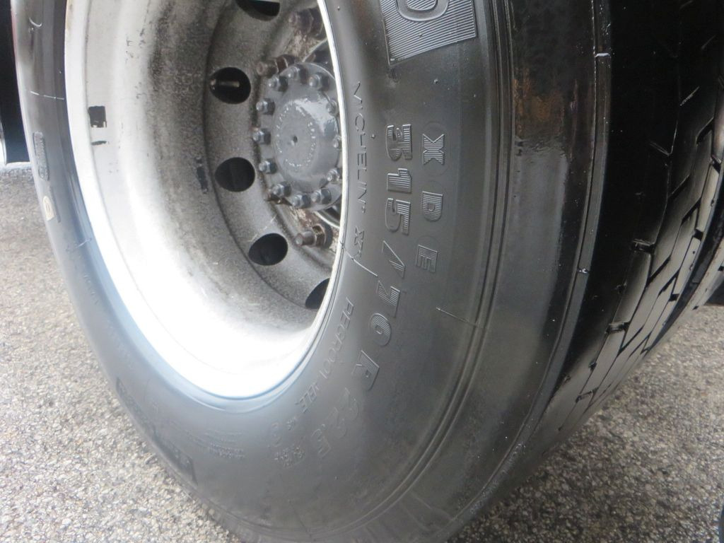 Renault Premium 450 4x2Tractor ADR Retarder Renault Premium 450 4x2Tractor ADR Retarder - وحدة جر: صورة 5 Renault Premium 450 4x2Tractor ADR Retarder Renault Premium 450 4x2Tractor ADR Retarder - وحدة جر: صورة 5