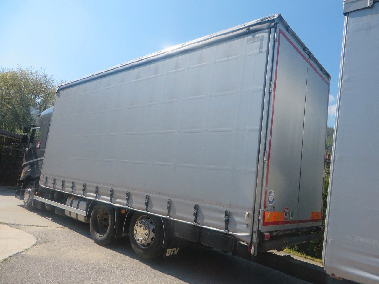 Renault T480 SC 6x2 tandem jumbo 116m3 - شاحنة ستارة: صورة 5 Renault T480 SC 6x2 tandem jumbo 116m3 - شاحنة ستارة: صورة 5