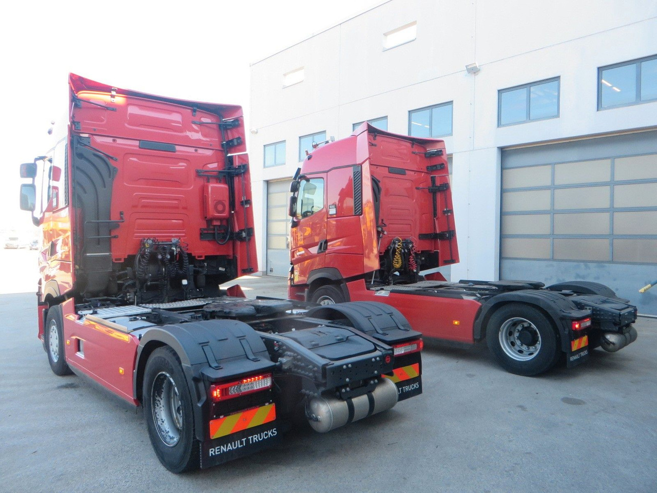 Renault T520 HSC 4x2Tractor SELECTION - وحدة جر: صورة 3 Renault T520 HSC 4x2Tractor SELECTION - وحدة جر: صورة 3