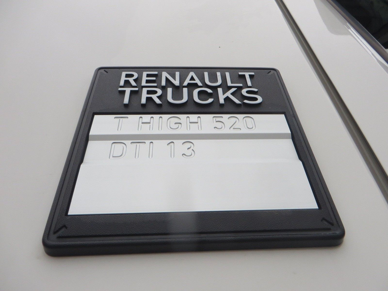 Renault T520 HSC 4x2Tractor - وحدة جر: صورة 5 Renault T520 HSC 4x2Tractor - وحدة جر: صورة 5