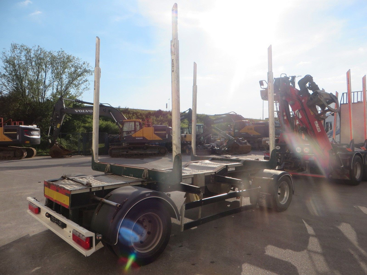 Schwarzmüller timber trailer - مقطورة اخشاب: صورة 3 Schwarzmüller timber trailer - مقطورة اخشاب: صورة 3