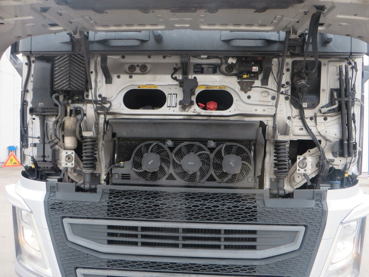 Volvo FH460 4x2Tractor - وحدة جر: صورة 5 Volvo FH460 4x2Tractor - وحدة جر: صورة 5