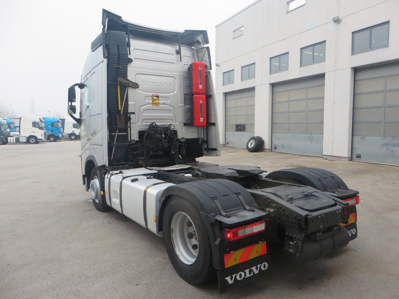 Volvo FH460 4x2Tractor - وحدة جر: صورة 4 Volvo FH460 4x2Tractor - وحدة جر: صورة 4