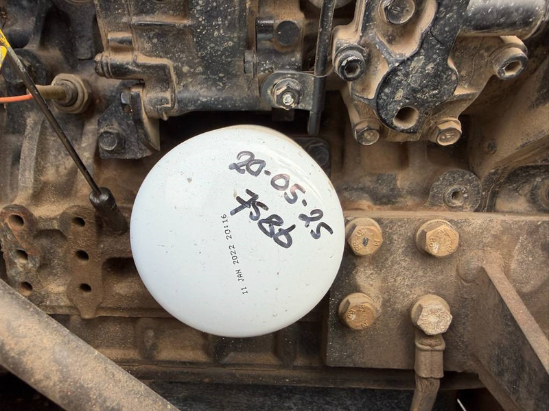 رافعة سلة تلسكوبية Aichi SR 12 B: صورة 15