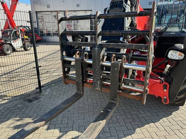 Manitou MT 1440 - رافعة تلسكوبية: صورة 4 Manitou MT 1440 - رافعة تلسكوبية: صورة 4