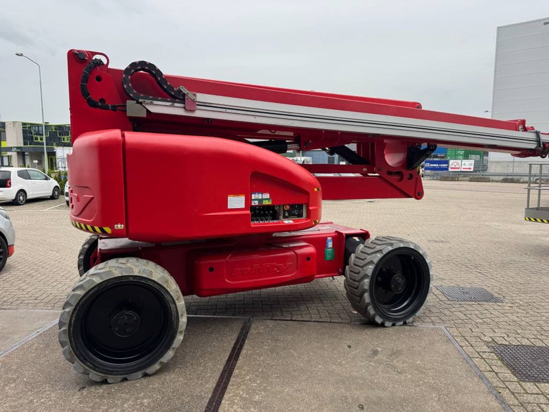 Niftylift HR 28 D E 4x4 - شاحنة ذراع مفصلي: صورة 5 Niftylift HR 28 D E 4x4 - شاحنة ذراع مفصلي: صورة 5