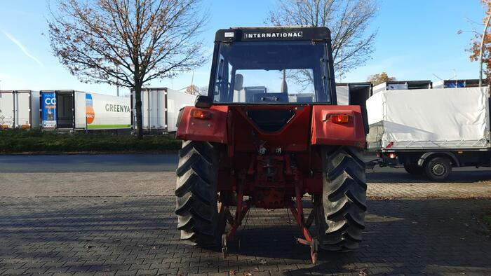 Case IH 744 - جرار: صورة 2 Case IH 744 - جرار: صورة 2