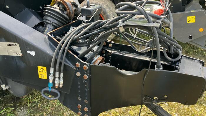 Case IH LB434 - مكبس البالات المستطيله: صورة 4 Case IH LB434 - مكبس البالات المستطيله: صورة 4