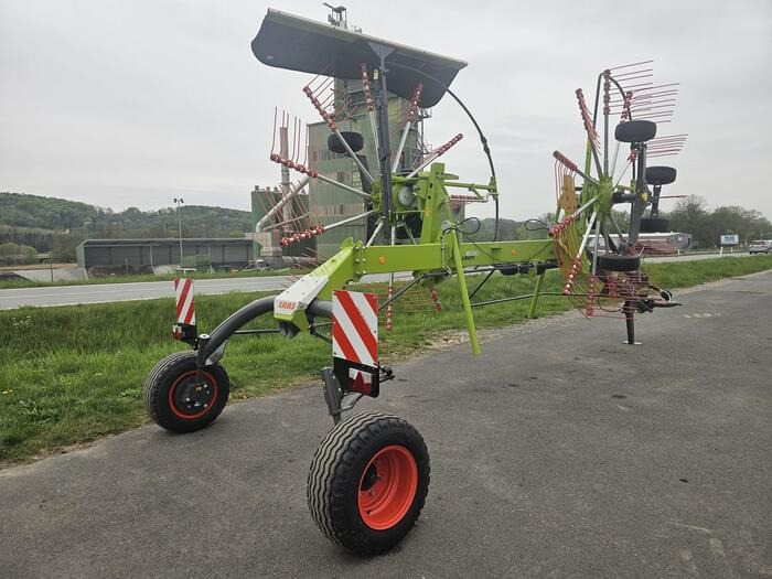 Claas Liner 1600 - آلة تيبيس العشب/ آلة جمع العشب: صورة 3 Claas Liner 1600 - آلة تيبيس العشب/ آلة جمع العشب: صورة 3