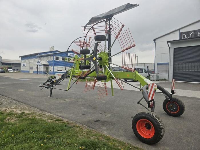 Claas Liner 1600 - آلة تيبيس العشب/ آلة جمع العشب: صورة 4 Claas Liner 1600 - آلة تيبيس العشب/ آلة جمع العشب: صورة 4