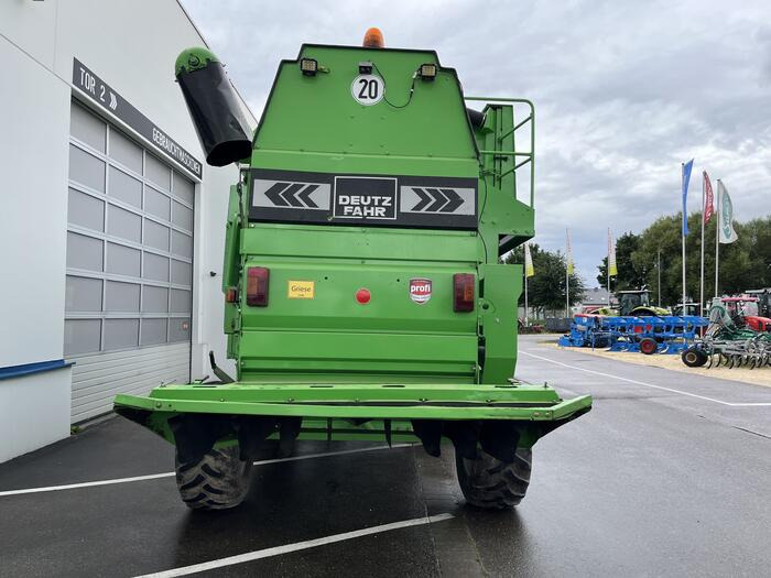 Deutz-Fahr 5660 H - حصادة موحَّدة: صورة 3 Deutz-Fahr 5660 H - حصادة موحَّدة: صورة 3
