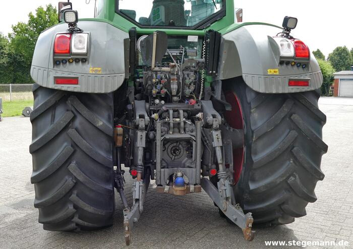 Fendt 826 Vario - جرار: صورة 4 Fendt 826 Vario - جرار: صورة 4
