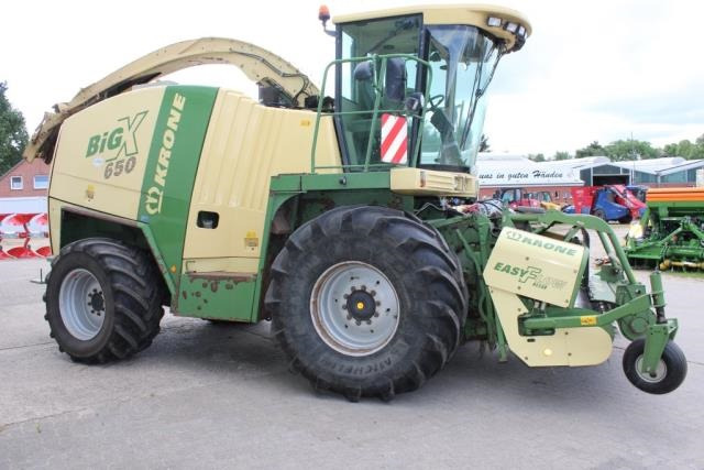 Krone BiG X 650 - حصادة الأعلاف: صورة 1 Krone BiG X 650 - حصادة الأعلاف: صورة 1