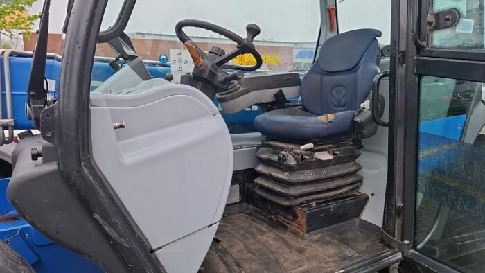 New Holland LM 7.42 - رافعة تلسكوبية: صورة 5 New Holland LM 7.42 - رافعة تلسكوبية: صورة 5