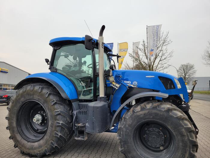 New Holland T 7.250 - جرار: صورة 1 New Holland T 7.250 - جرار: صورة 1