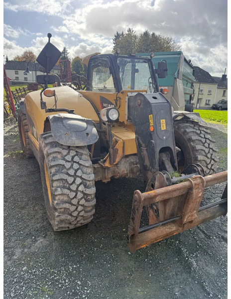 Caterpillar TH 407 CAG 40 KM Verreiker - الآلات الزراعية: صورة 3 Caterpillar TH 407 CAG 40 KM Verreiker - الآلات الزراعية: صورة 3