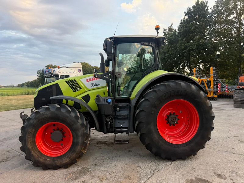 Claas Axion Axion 810 C matic Automaat 50 KM - جرار: صورة 2 Claas Axion Axion 810 C matic Automaat 50 KM - جرار: صورة 2