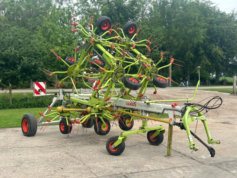 Claas Claas Volto 1320 T Schudder - آلة تيبيس العشب/ آلة جمع العشب: صورة 2 Claas Claas Volto 1320 T Schudder - آلة تيبيس العشب/ آلة جمع العشب: صورة 2