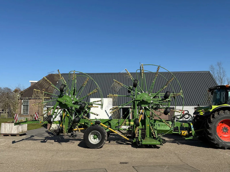 Krone swadro 1400 plus 4 rotorhark - آلة تيبيس العشب/ آلة جمع العشب: صورة 2 Krone swadro 1400 plus 4 rotorhark - آلة تيبيس العشب/ آلة جمع العشب: صورة 2
