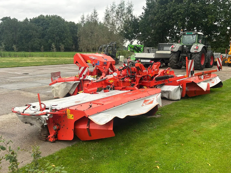 Kuhn FC 883 FF& Fc 313 F-FF Triple maaier - جزازة العشب: صورة 4 Kuhn FC 883 FF& Fc 313 F-FF Triple maaier - جزازة العشب: صورة 4