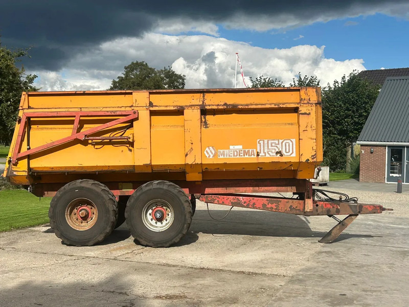 Schuitemaker HST 150 Kipper graankipper mais silage wagen kipper - آلة حراثة الحدائق: صورة 1 Schuitemaker HST 150 Kipper graankipper mais silage wagen kipper - آلة حراثة الحدائق: صورة 1