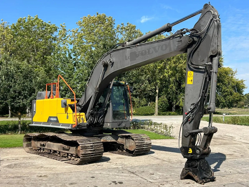 Volvo EC 220 EL Rupskraan Graafmachine DUTCH EXCAVATOR - حفار زحاف: صورة 1 Volvo EC 220 EL Rupskraan Graafmachine DUTCH EXCAVATOR - حفار زحاف: صورة 1