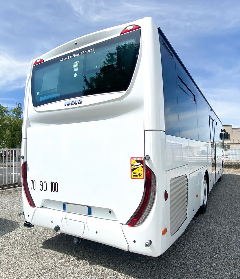 IVECO CROSSWAY 2020 10M60 - حافلة سوبربان: صورة 3 IVECO CROSSWAY 2020 10M60 - حافلة سوبربان: صورة 3