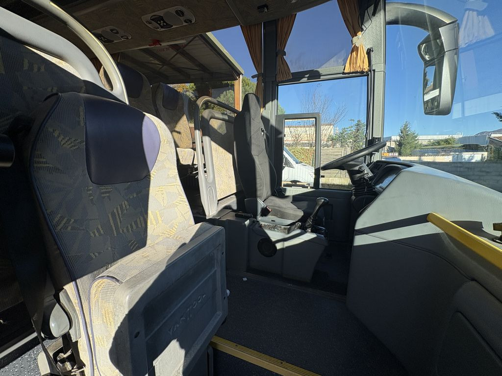 مركبة كوتش VANHOOL VANHOOL T911 2008: صورة 10