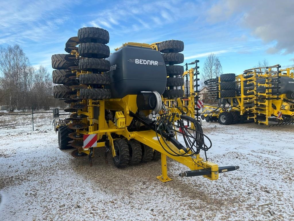 BEDNAR OMEGA OO 6000 FL - آلة البذار متعددة الوظائف: صورة 2 BEDNAR OMEGA OO 6000 FL - آلة البذار متعددة الوظائف: صورة 2