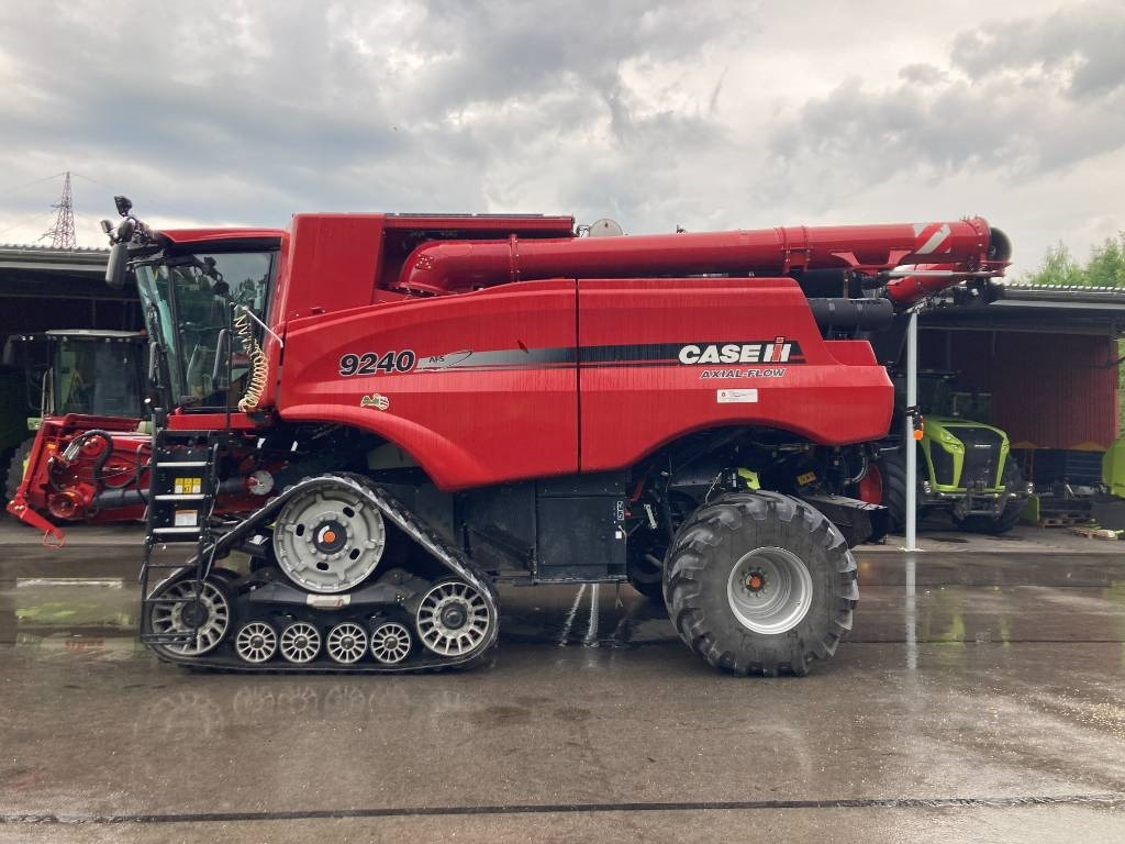 Case IH 9240 - حصادة موحَّدة: صورة 3 Case IH 9240 - حصادة موحَّدة: صورة 3