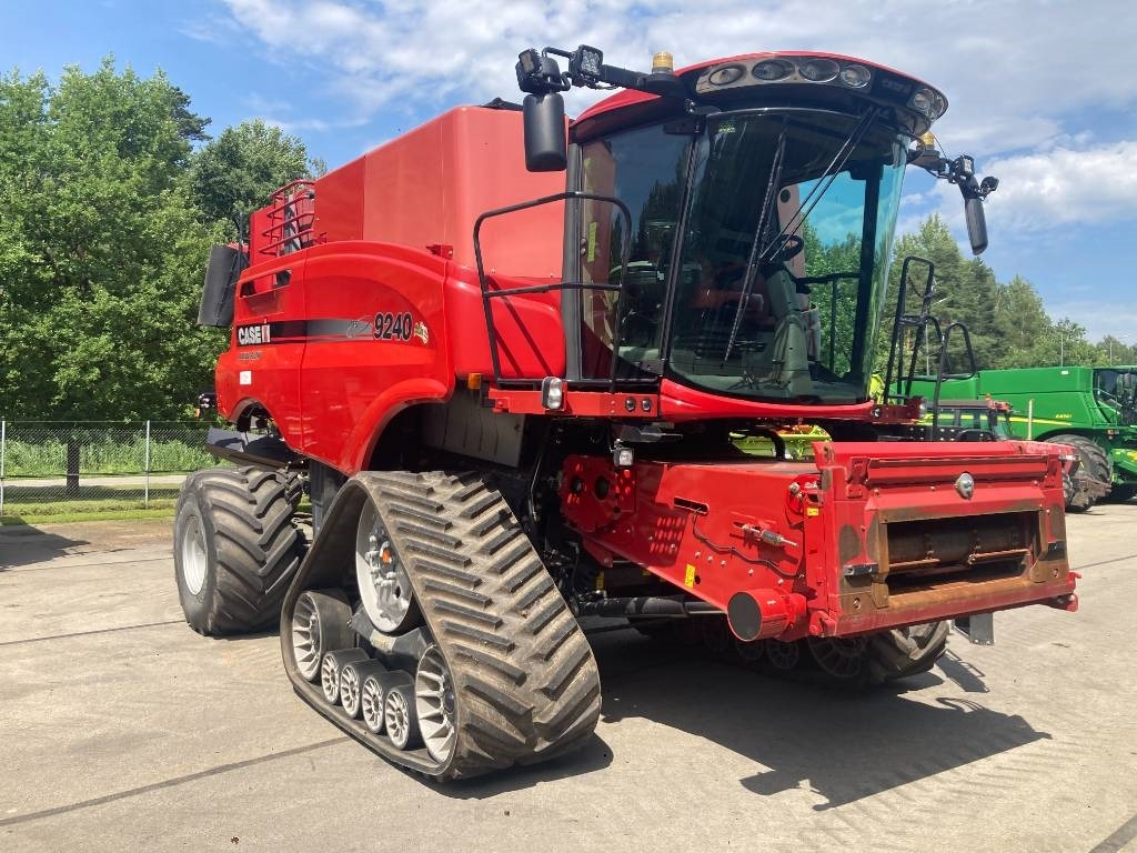Case IH 9240 - حصادة موحَّدة: صورة 3 Case IH 9240 - حصادة موحَّدة: صورة 3