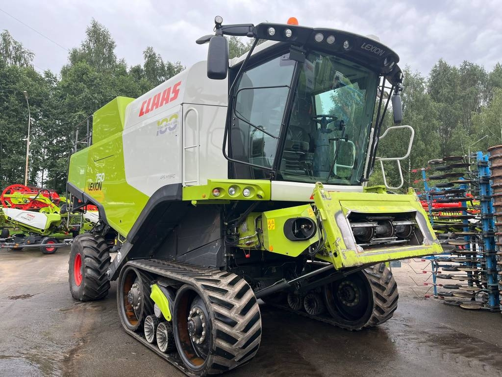 Claas Lexion 750 TT - حصادة موحَّدة: صورة 1 Claas Lexion 750 TT - حصادة موحَّدة: صورة 1
