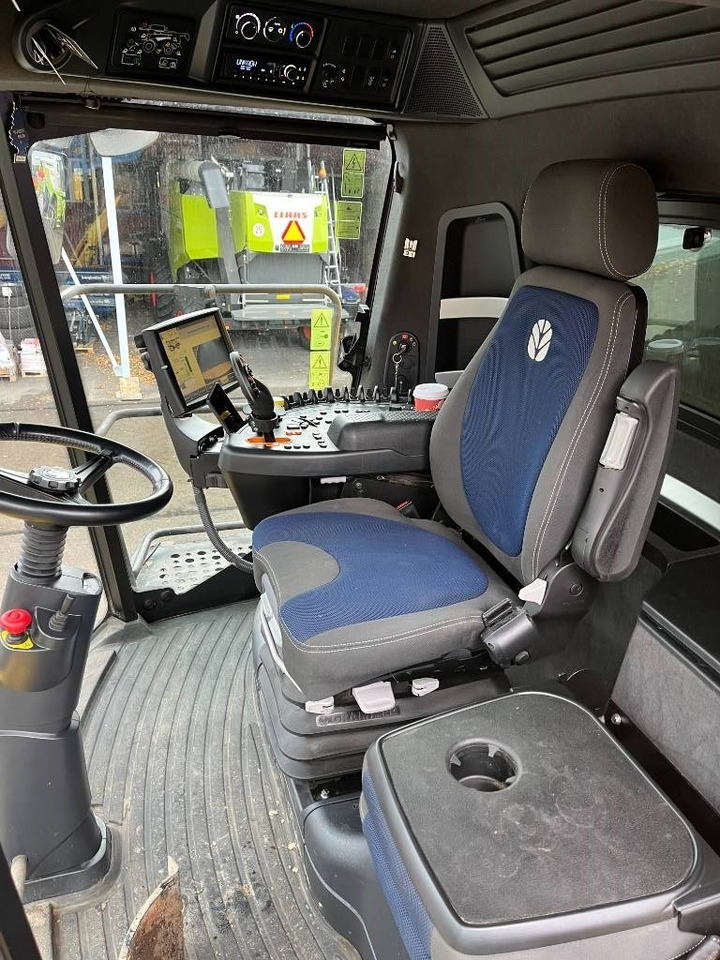 حصادة موحَّدة New Holland CR 9.90: صورة 6