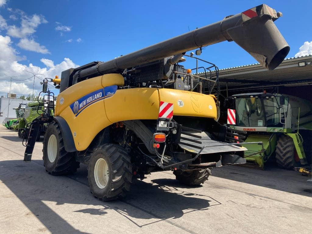 New Holland CR 9090 - حصادة موحَّدة: صورة 5 New Holland CR 9090 - حصادة موحَّدة: صورة 5