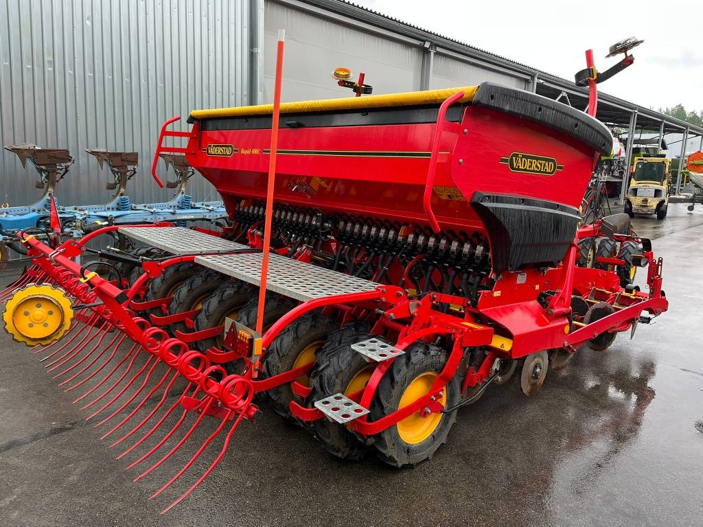 Vaderstad Rapid RD400C - آلة البذار متعددة الوظائف: صورة 3 Vaderstad Rapid RD400C - آلة البذار متعددة الوظائف: صورة 3