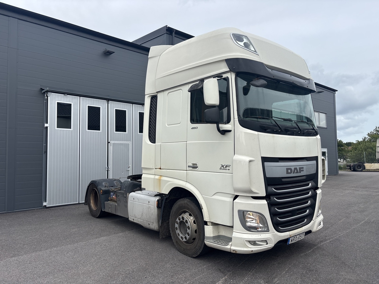 Dragbil DAF XF 460 4x2 FT -2015 | Super Space Cab - وحدة جر: صورة 1 Dragbil DAF XF 460 4x2 FT -2015 | Super Space Cab - وحدة جر: صورة 1
