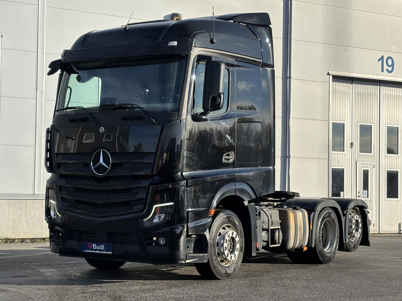 Dragbil Mercedes-Benz Actros 12.8 PowerShift -2022 - وحدة جر: صورة 1 Dragbil Mercedes-Benz Actros 12.8 PowerShift -2022 - وحدة جر: صورة 1