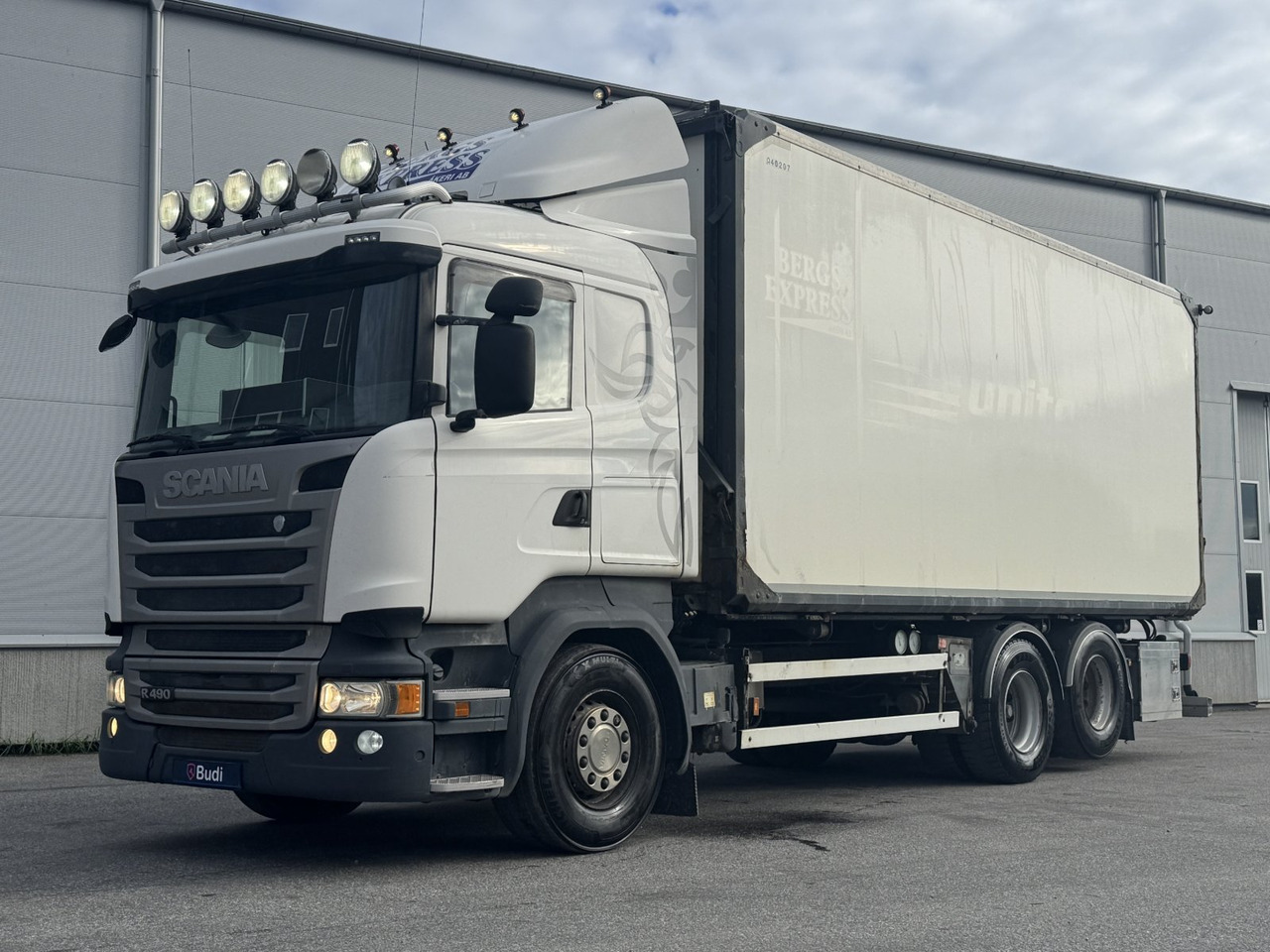 Flisbilsekipage Scania R490 LB 6X2 MNB -2015 | Reparationsobjekt - شاحنة مقفلة: صورة 1 Flisbilsekipage Scania R490 LB 6X2 MNB -2015 | Reparationsobjekt - شاحنة مقفلة: صورة 1