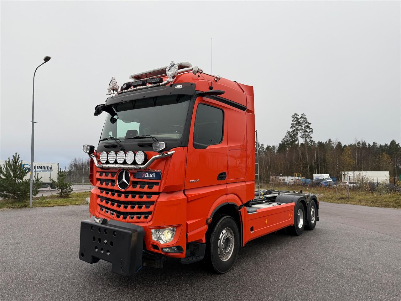 Lastväxlare Mercedes-Benz Arocs -2022 | JOAB | Plogutrustad - شاحنة ذات خطاف: صورة 1 Lastväxlare Mercedes-Benz Arocs -2022 | JOAB | Plogutrustad - شاحنة ذات خطاف: صورة 1